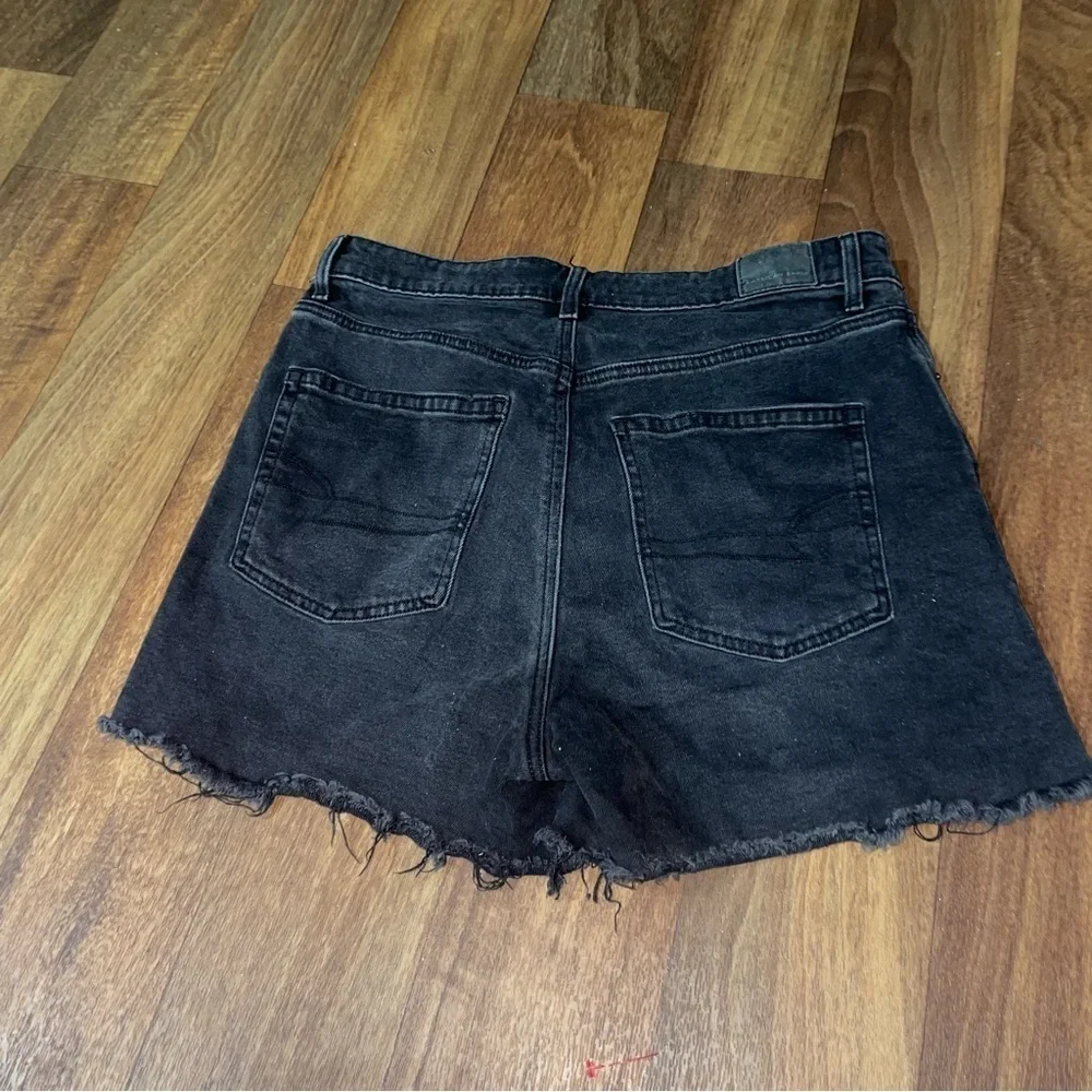American Eagle Highest Rise 90's Boyfriend Cut-off Shorts‎ Washed Black Size 12